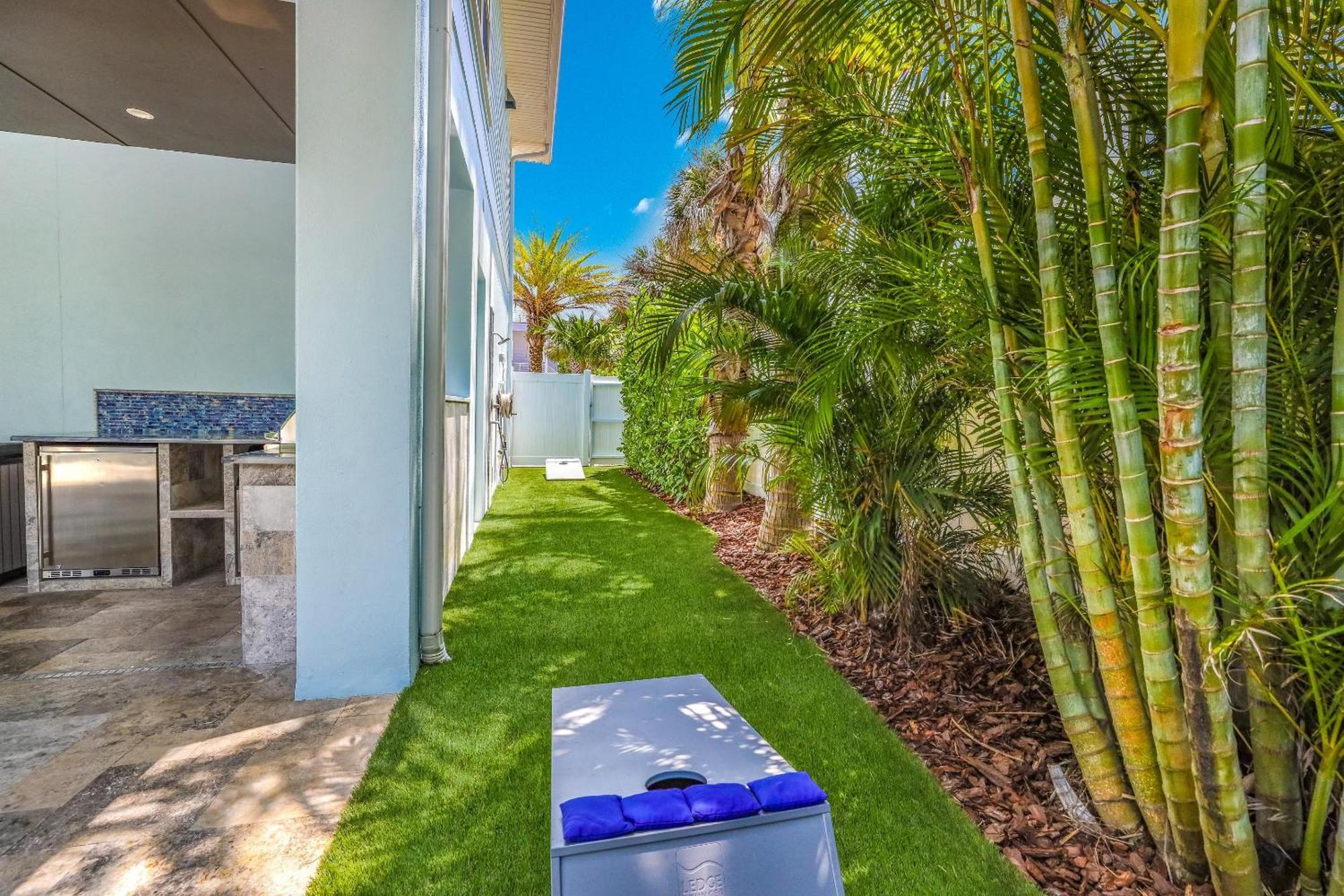 Pelican Paradise Anna Maria Exterior photo
